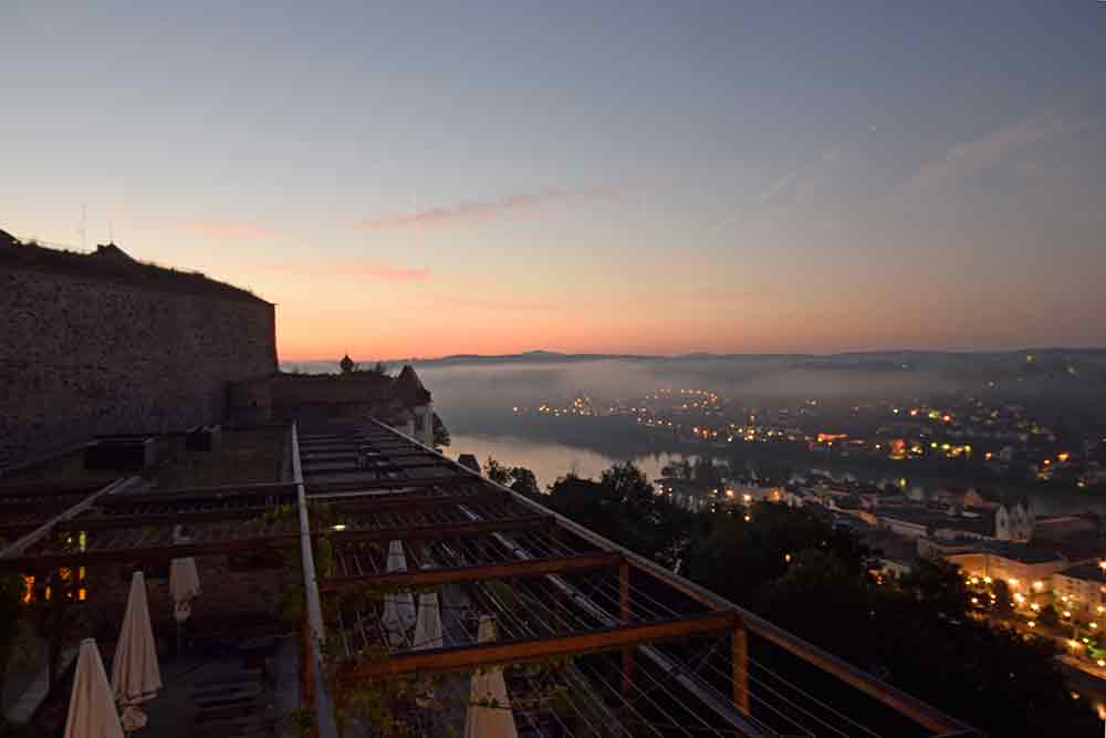 Passau im Morgendämmerung