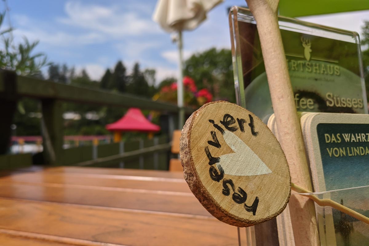 reservierter Tisch im Wirtshaus am Gitzenweiler Hof