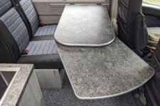 Tisch in Dinette