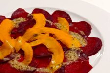 Carpaccio von Rote Beete und Kürbis