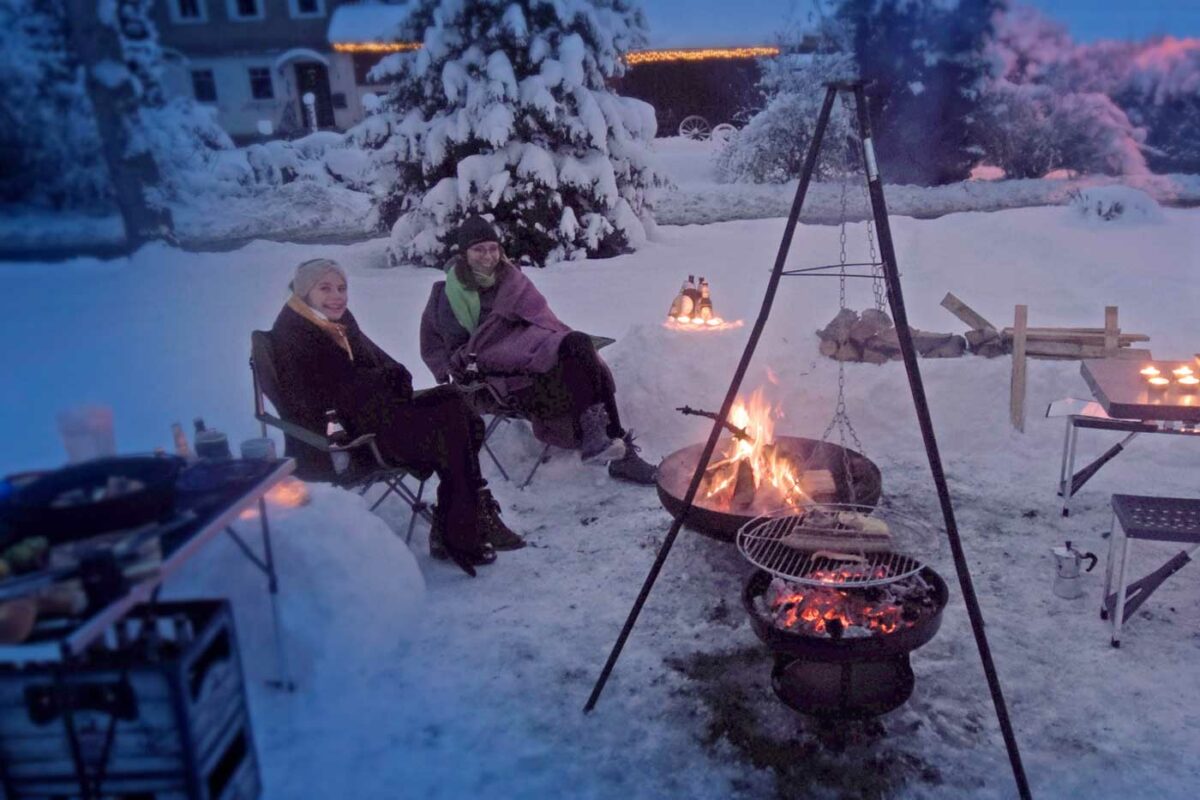 Wintergrillen im Garten