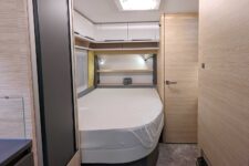 Französisches Bett