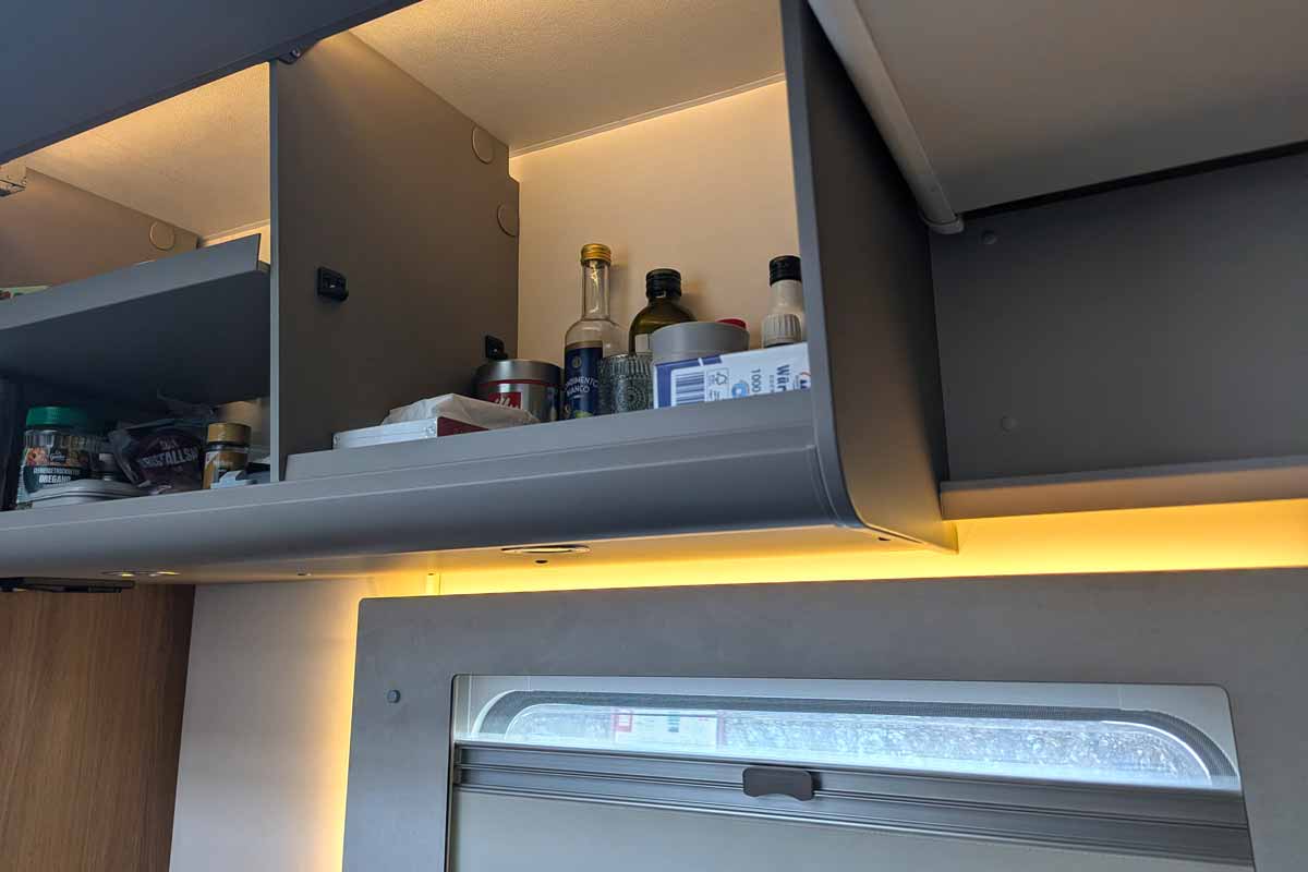 passiveBeleuchtung von Schrank und Innenraum