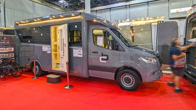 Balcamp SM730 auf Messestand