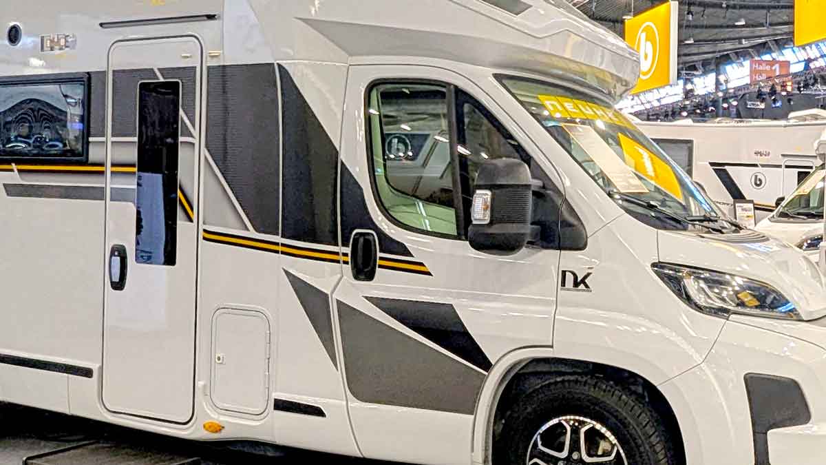 Übergang Fahrerhaus zum Aufbau am Mileo 282