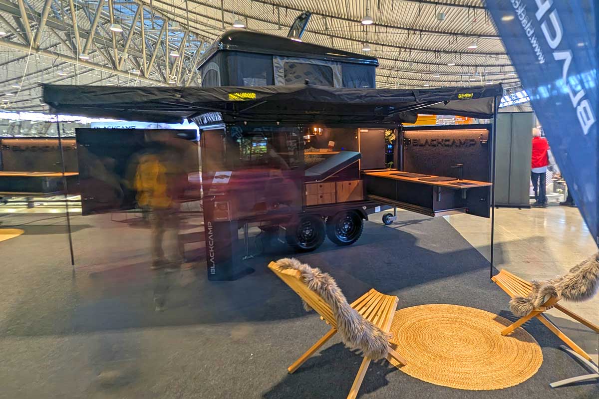 Blackcamp Mini-Caravan