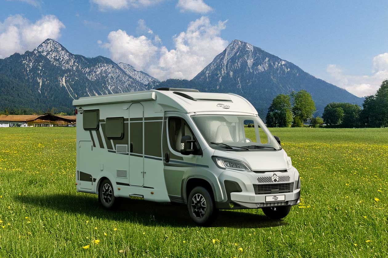 Carado V132 in Allgäu-Landschaft