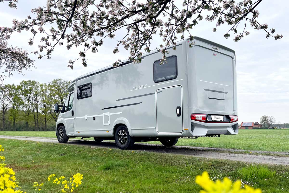 LMC Cruiser 740 EL