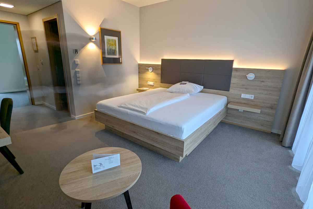 Doppelbett im Bodensee-Hotel St. Elisabeth
