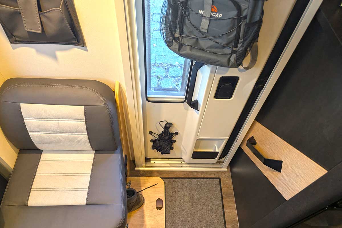 Eingangsbereich mit Staufächern