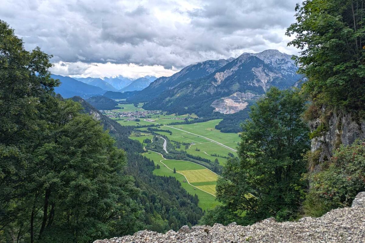 Blick vom Falkenstein ins Visltal