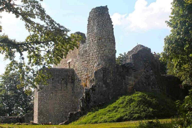 Falkenstein an der Donau bei Thiergarten