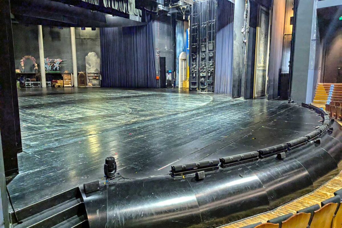 leere Theaterbühne