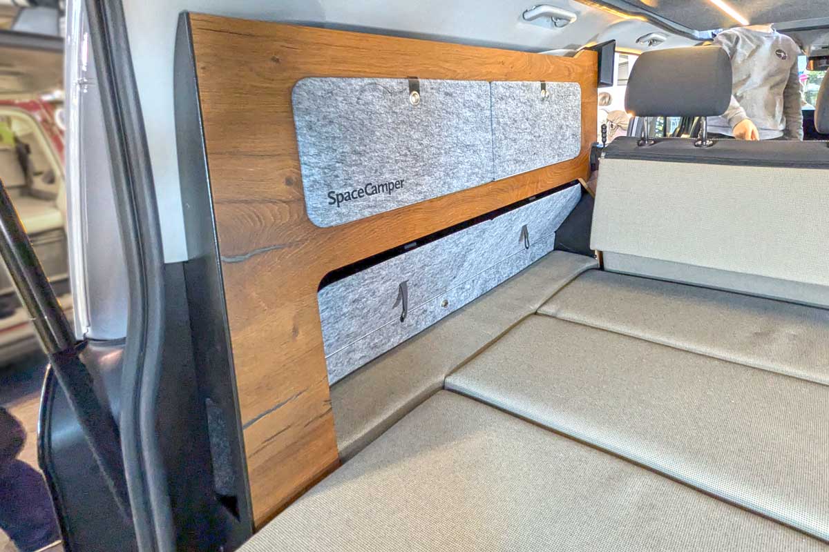 Heckschrank im Tourneo Custom