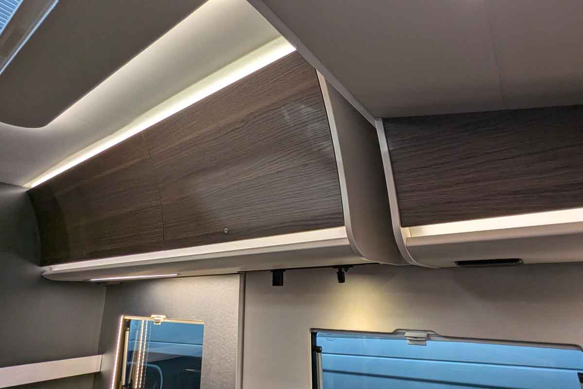 Hochschrank
