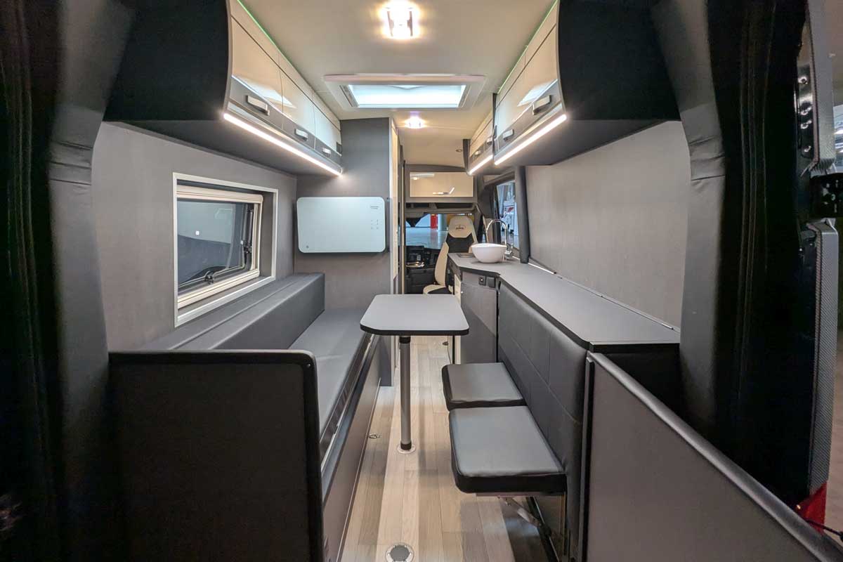 Interieur des Iridium e-V25