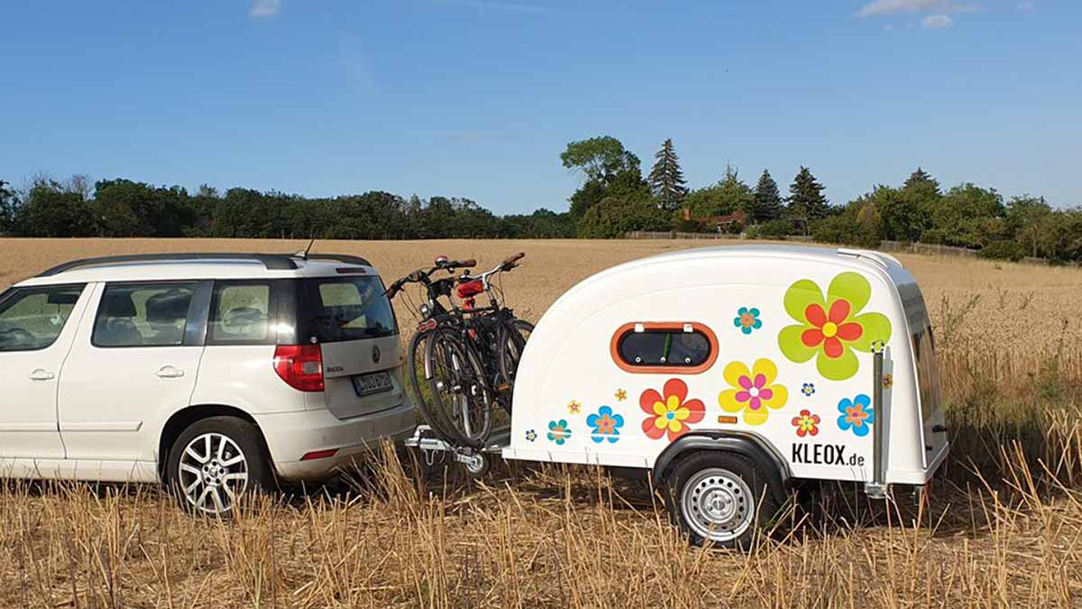 Kleox festival mit Pril-Blumen-Design