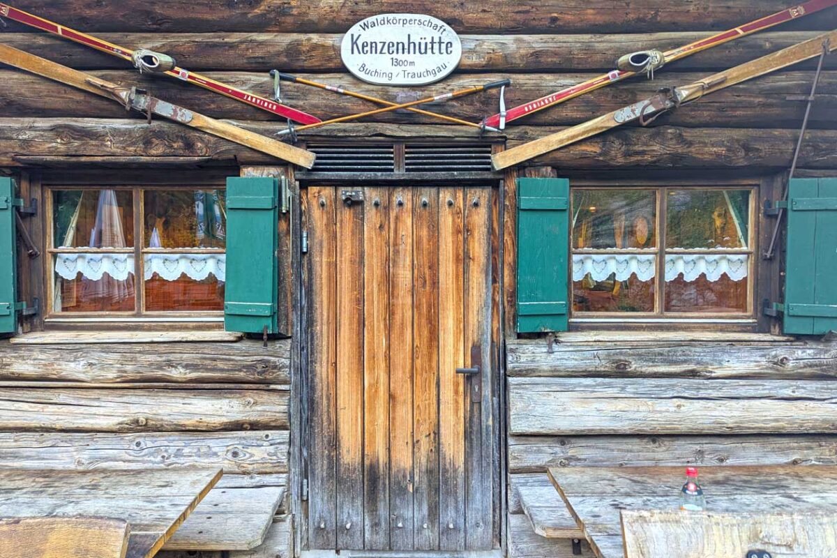 Kenzenhütte Eingangstür