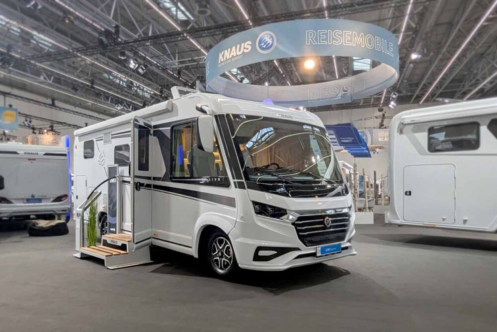 Knaus Live I 650 MEG auf Messestand