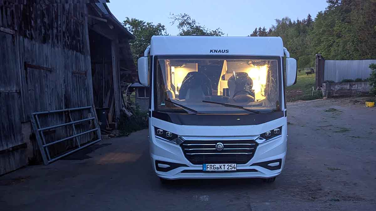 Knaus Live I 650 MEG Panoramascheibe