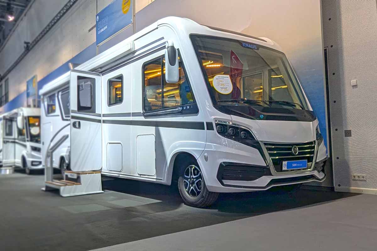 Knaus Sun I 900 auf Messe
