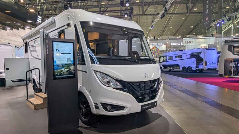 Hymer BMC I 600 auf Messestand