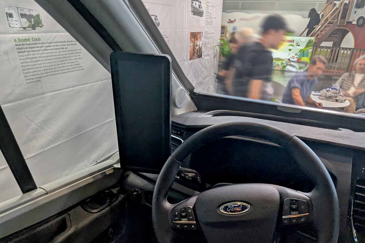 Rückspiegel im Fahrzeuginnern