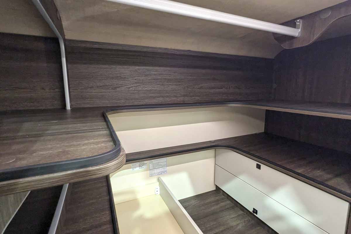 Schrank