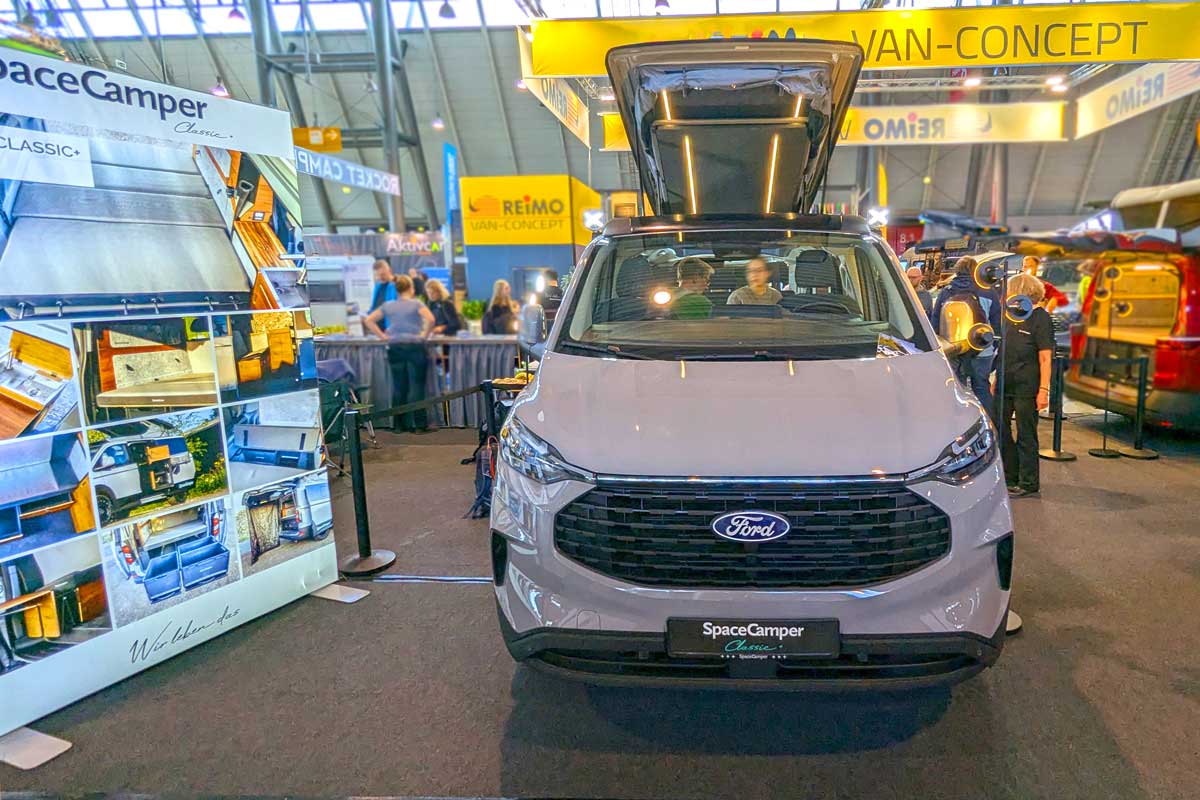 Spacecamper Ford Frontpartie
