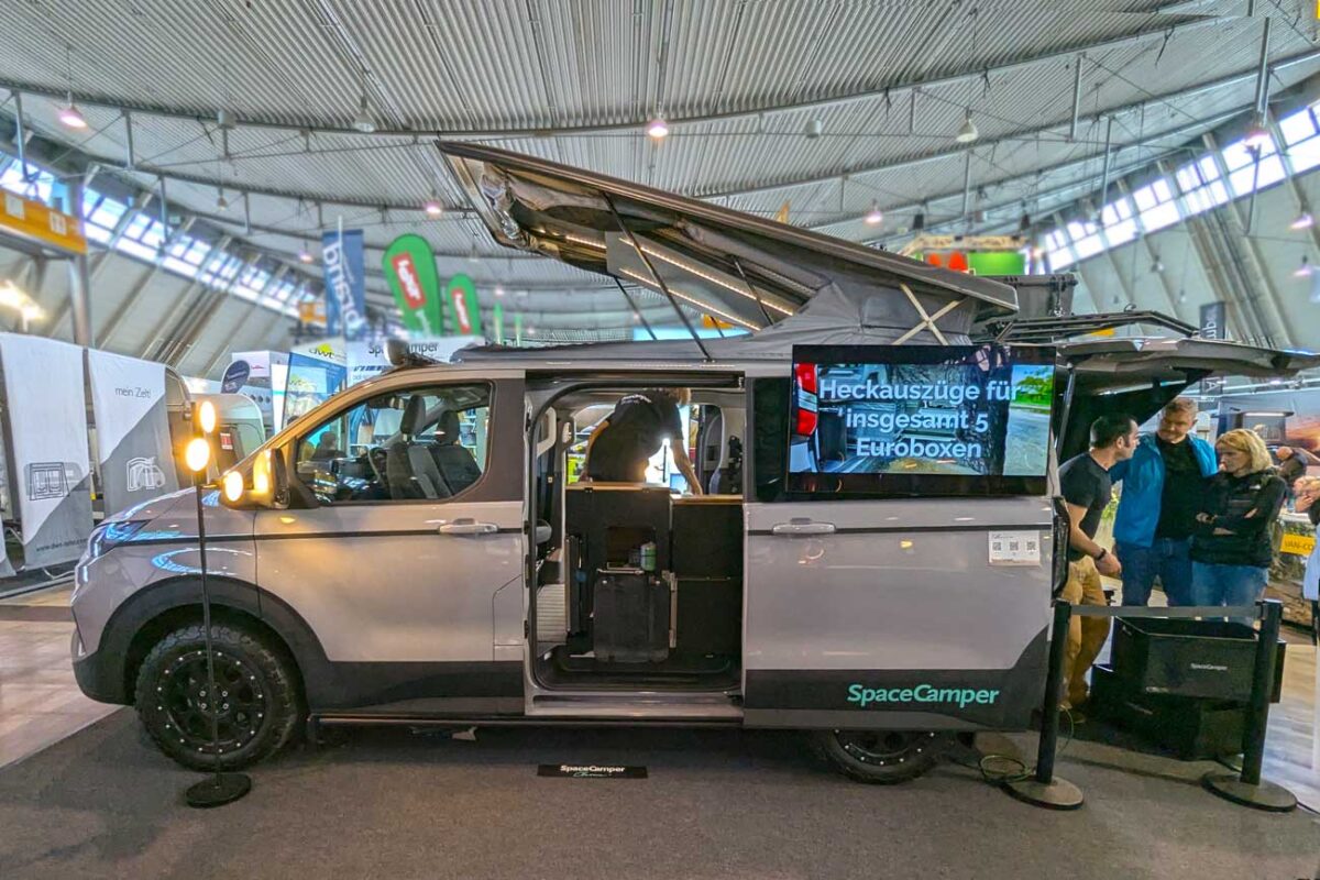 Spacecamper Ford auf CMT