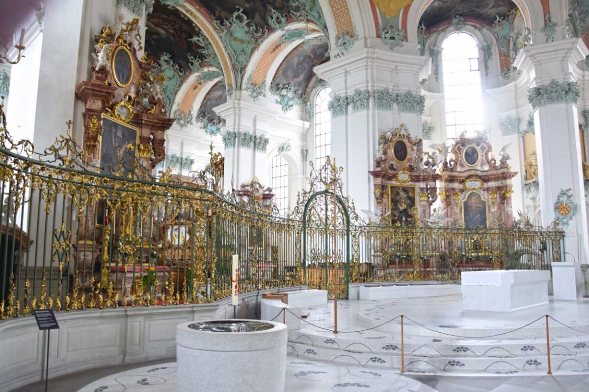 Altarraum Münster St. Gallen