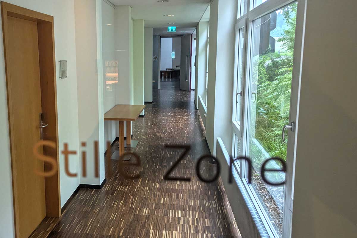 Eingangstür in die Stille Zone