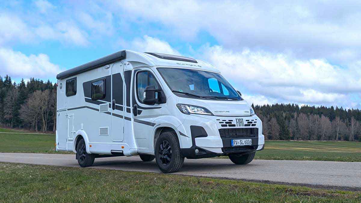 Spannender Sunlight V66: schmaler, kurzer Teilintegrierter im Vanlife-Test