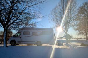 Woche 10: Wirre Tage in Konstanz, Weihnachten im Wohnmobil und im Stall