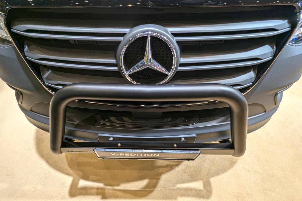 Sprinter mit Frontbügel