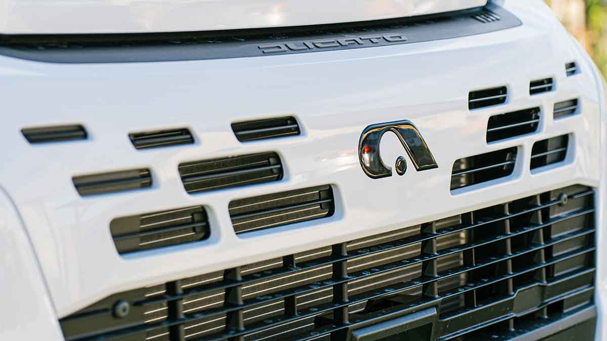 Front Fiat Ducato