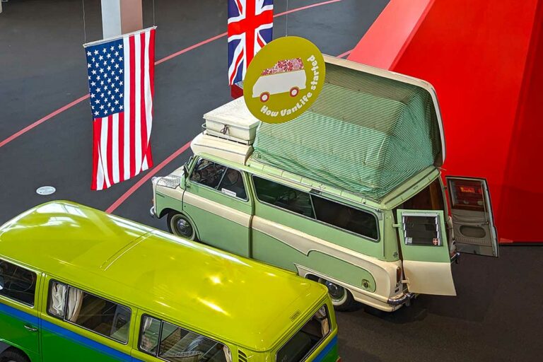 How Vanlife started - Blick in Sonderausstellung